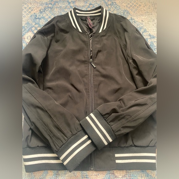 Betsy Johnson black and white varsity stripe bomber jacket - Picture 7 of 9